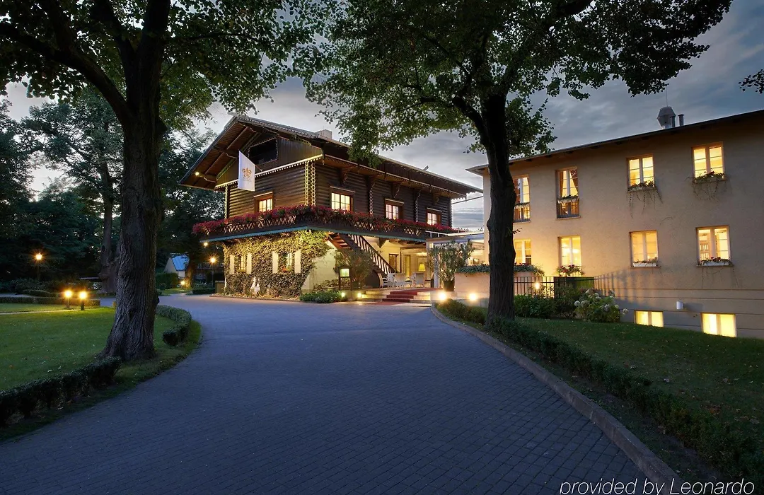 Romantik Hotel Bayrisches Haus Potsdam-1