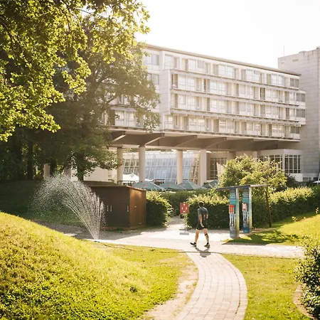 Kongresshotel Potsdam am Templiner See-3